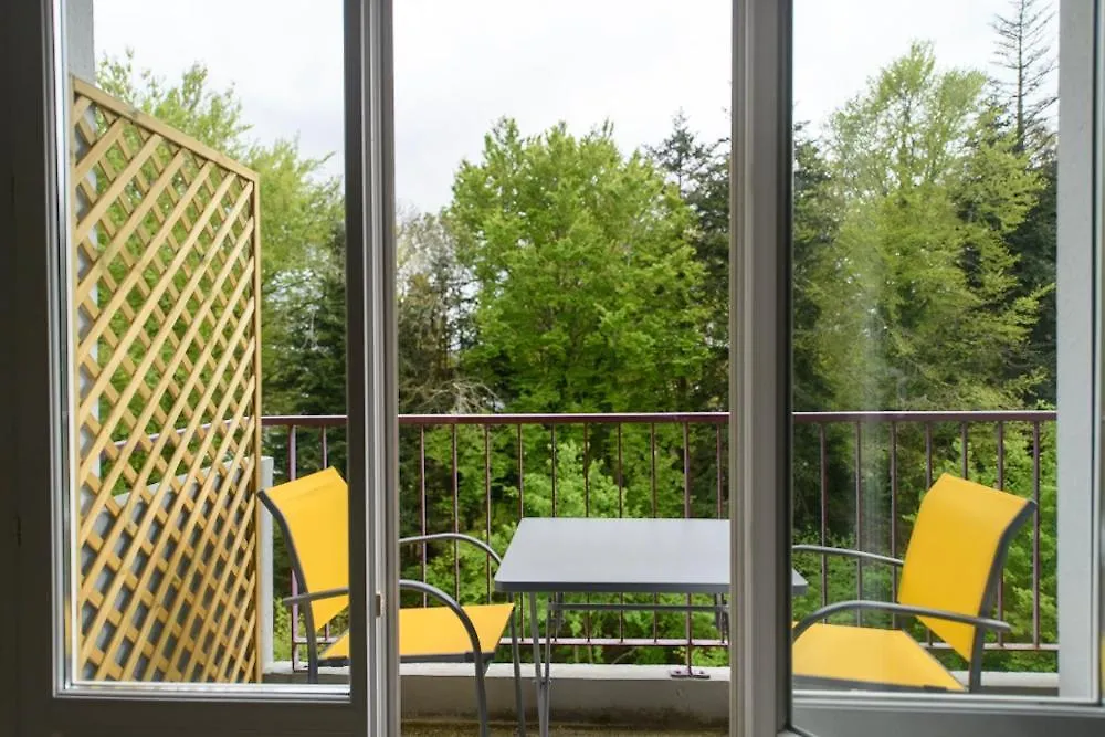Le Forestier - Balcon - Arrivee Autonome カンペール 0*,