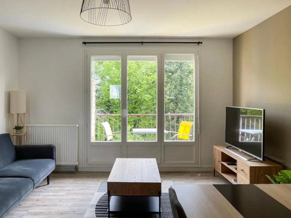 Le Forestier - Balcon - Arrivee Autonome Quimper Apartment