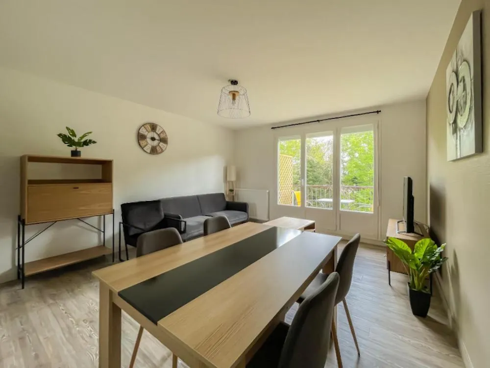 Le Forestier - Balcon - Arrivee Autonome Quimper